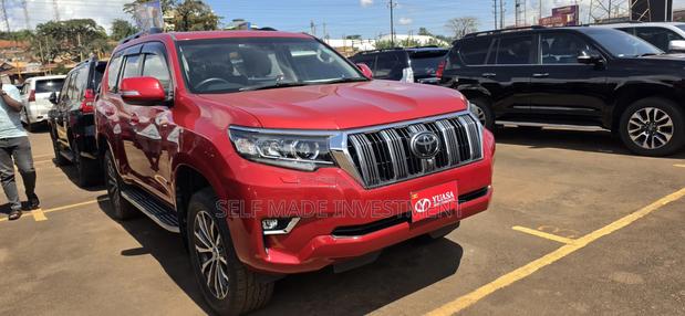 Toyota Land Cruiser Prado 2021 Red