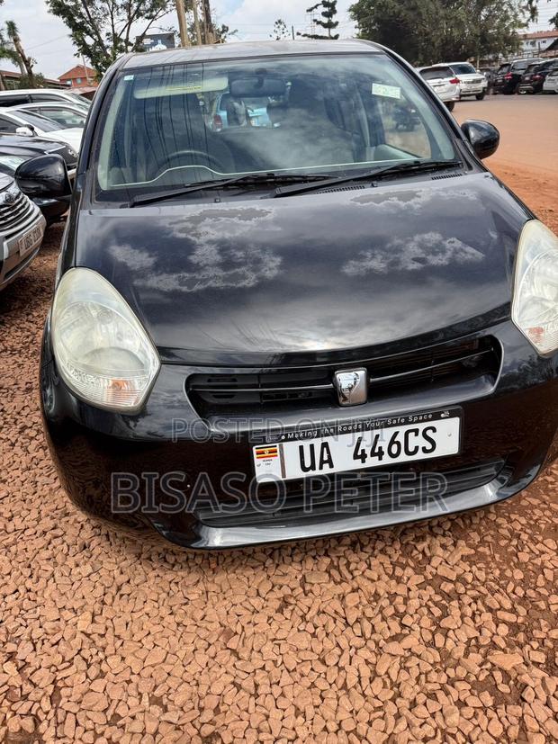 Toyota Passo 1.0 FWD 2011 Black