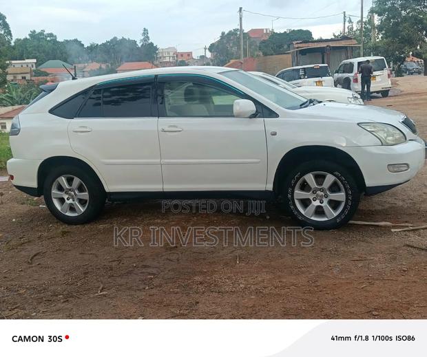 Toyota Harrier 2.4 2008 White