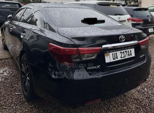 Toyota Mark X 2013 Black