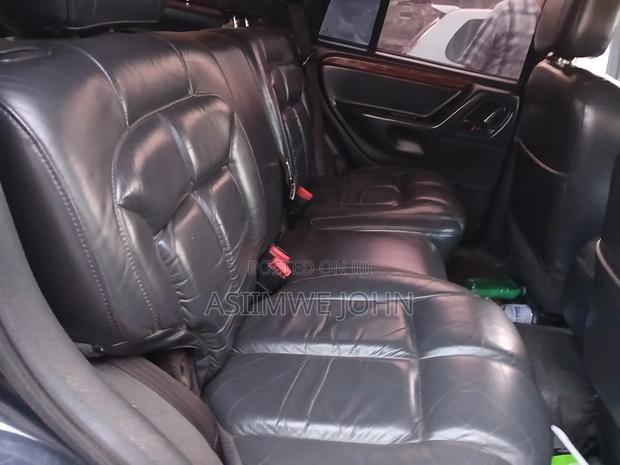 Jeep Cherokee 2006 Blue