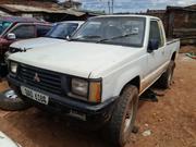 Mitsubishi L200 2000 White for sale