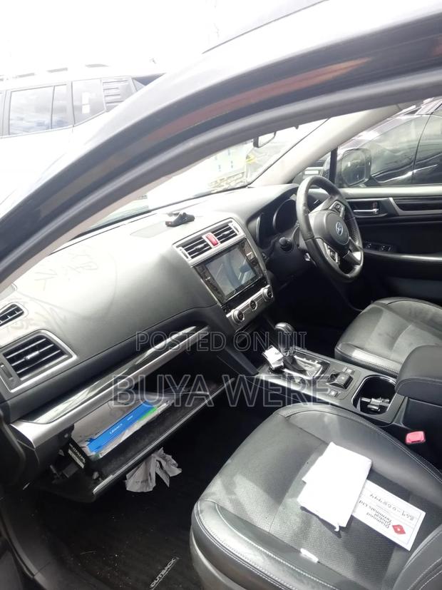 Subaru Outback 2.5i Limited 4dr Wagon AWD (2.5L 4cyl CVT) 2015 Black