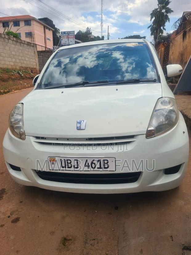 Toyota Passo 2007 White