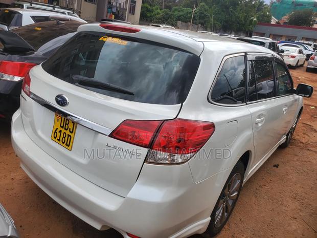 Subaru Legacy 2010 White