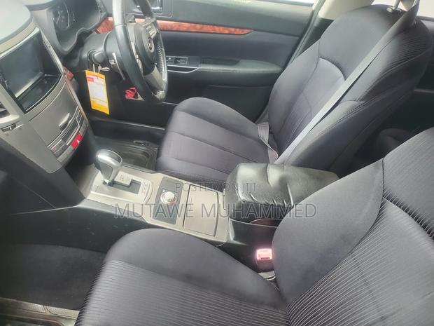 Subaru Legacy 2010 White