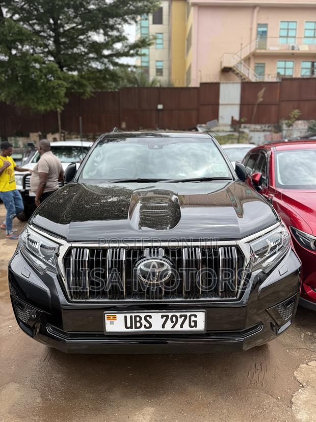Toyota Land Cruiser Prado 2.7 2021 Black