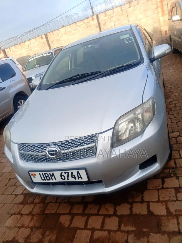 Toyota Corolla Fielder 2010 Gray