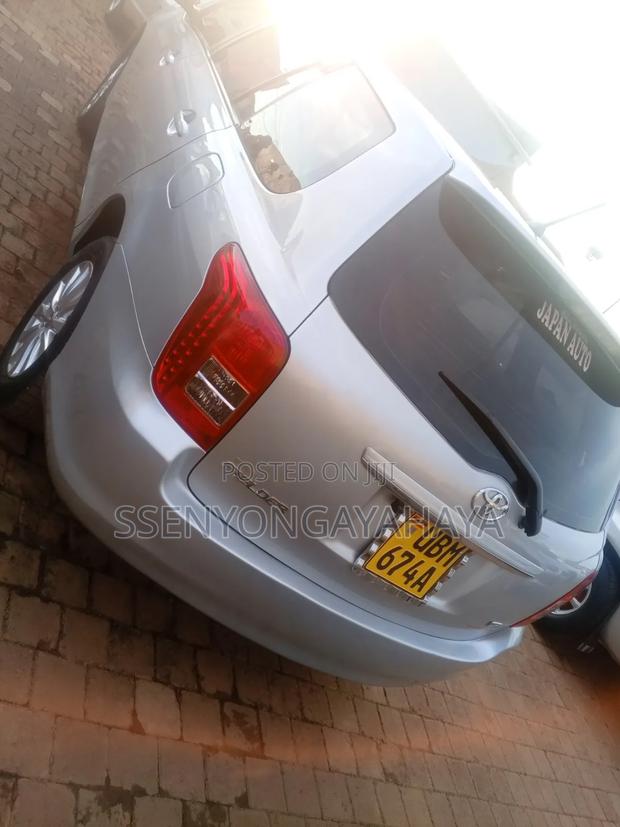 Toyota Corolla Fielder 2010 Gray
