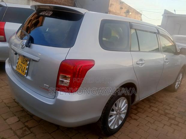 Toyota Corolla Fielder 2010 Gray