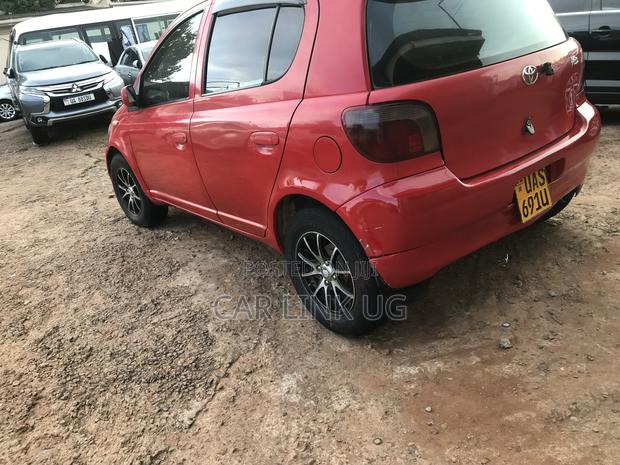 Toyota Vitz 2007 Red