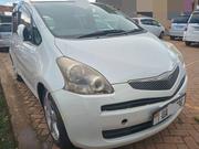 Toyota Ractis 2010 White for sale