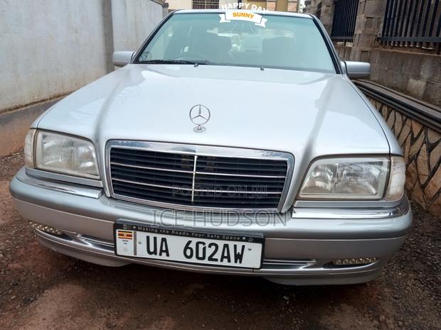 Mercedes-Benz C200 1999 Gray