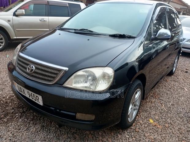 Toyota Nadia 2002 Black