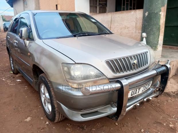 Toyota Harrier 2002 Gray