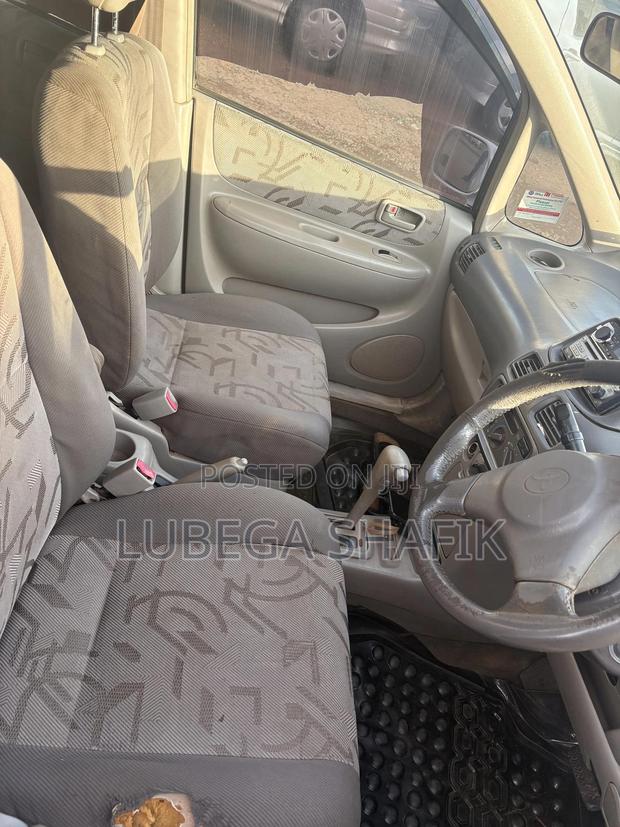 Toyota Corolla Spacio 1999 White