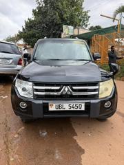 Mitsubishi Pajero 2009 Black for sale