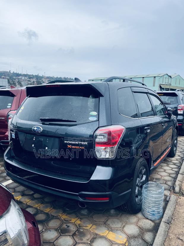 Subaru Forester 2016 Gray