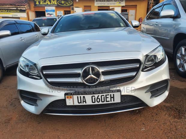 Mercedes-Benz E200 2017 Silver