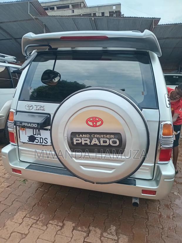 Toyota Land Cruiser Prado 1999 Silver