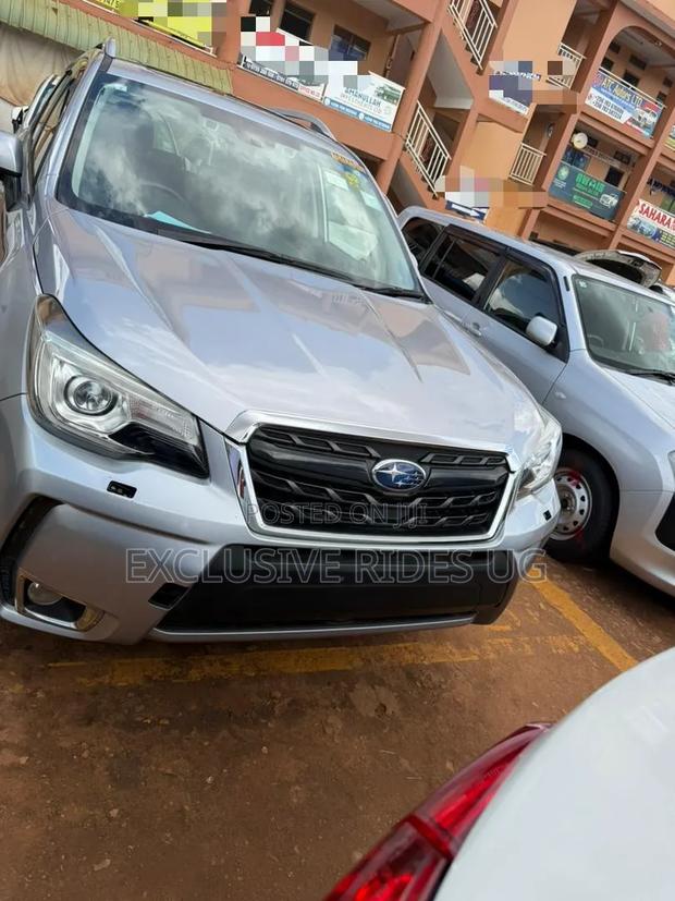 Subaru Forester 2017 Silver