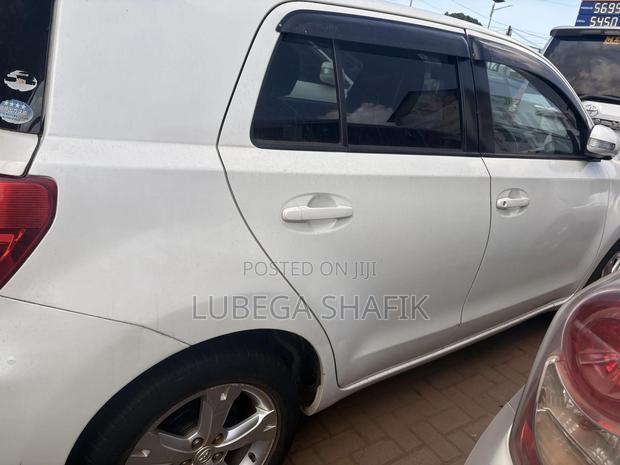 Toyota IST 2008 White