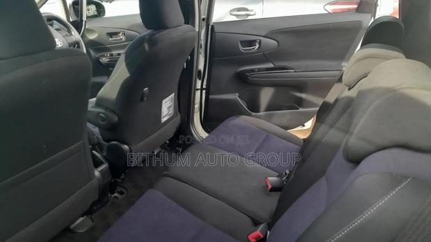Toyota Wish 2016 White