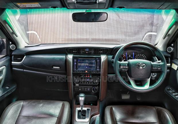 Toyota Fortuner 2017 Gray