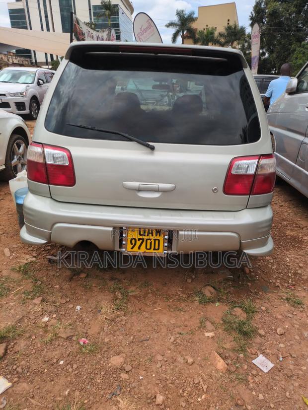 Subaru Forester 2000 Silver