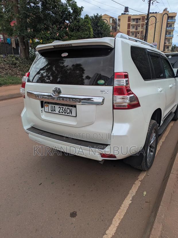 Toyota Land Cruiser Prado 2015 White