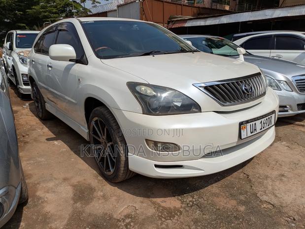 Toyota Harrier 2010 White