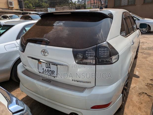 Toyota Harrier 2010 White