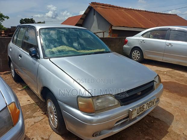 Toyota Starlet 1997 Silver