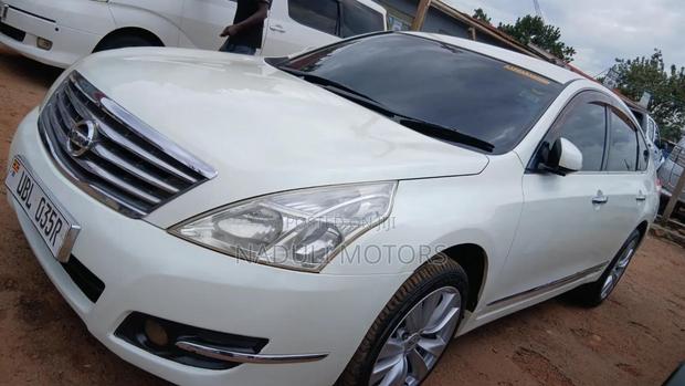 Nissan Teana 2011 White