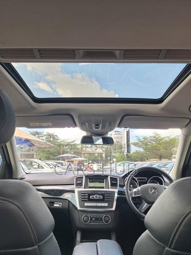 Mercedes-Benz M Class ML350 4MATIC 4dr SUV AWD (3.5L 6cyl 7A) 2014