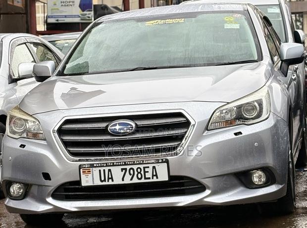 Subaru Legacy 2.5i Premium 4dr Sedan AWD (2.5L 4cyl CVT) 2015 Silver