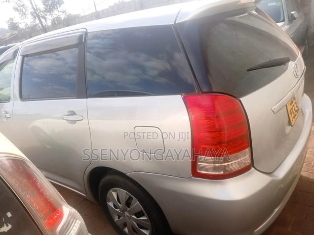 Toyota Wish 2007 Silver