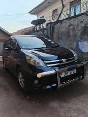 Toyota ISIS 1.8 Platana 2007 Black for sale
