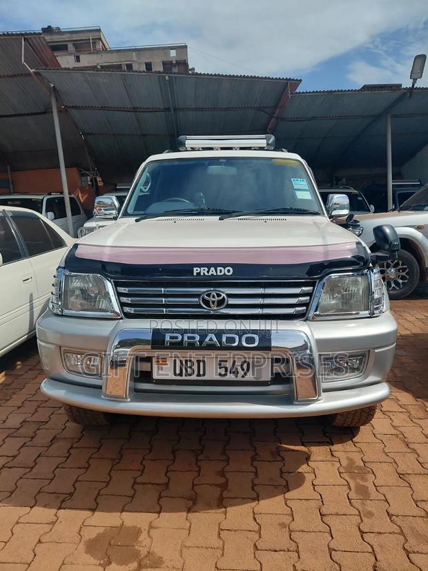 Toyota Land Cruiser Prado 2.7 5dr 2002 Pearl