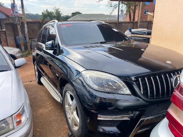 Mercedes-Benz M Class 2015 Black