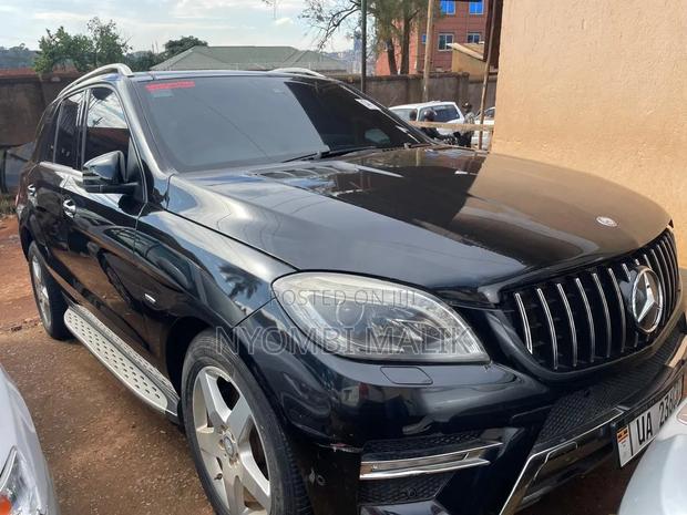 Mercedes-Benz M Class 2015 Black