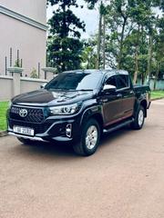 Toyota Hilux 2017 Gray for sale