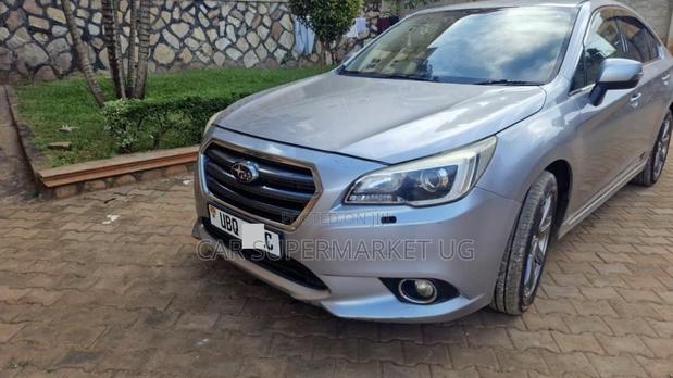 Subaru Legacy 2015 Silver