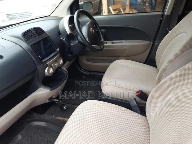 Toyota Passo 2006 Silver