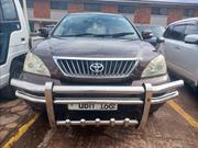 Toyota Harrier 2.4 2011 Red for sale