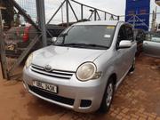 Toyota Sienta 2008 Silver for sale