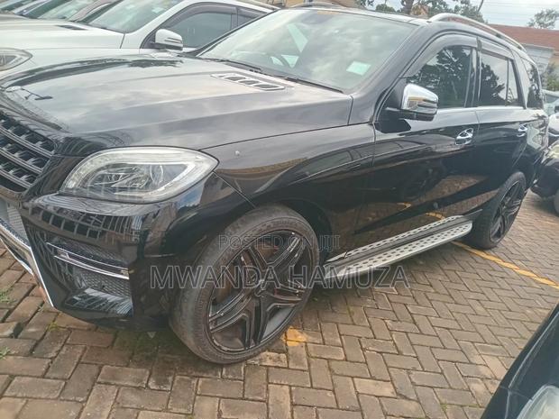 Mercedes-Benz M Class 2013 Black