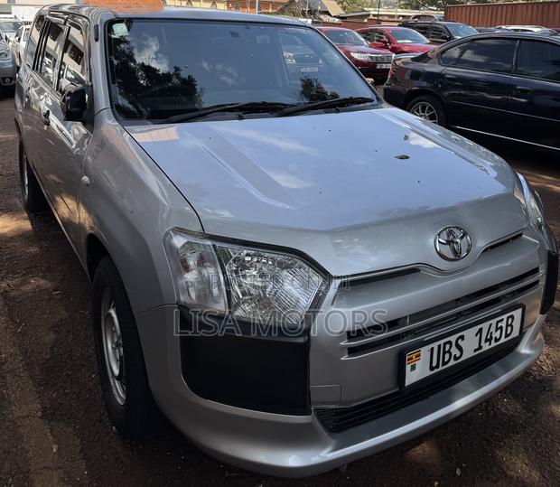 Toyota Probox 2016 Silver
