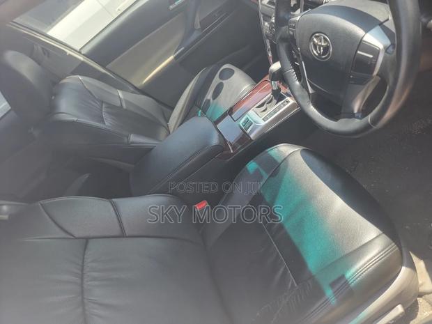 Toyota Mark X 2.5 AWD 2012 White