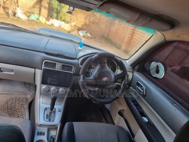Subaru Forester 2006 Gray